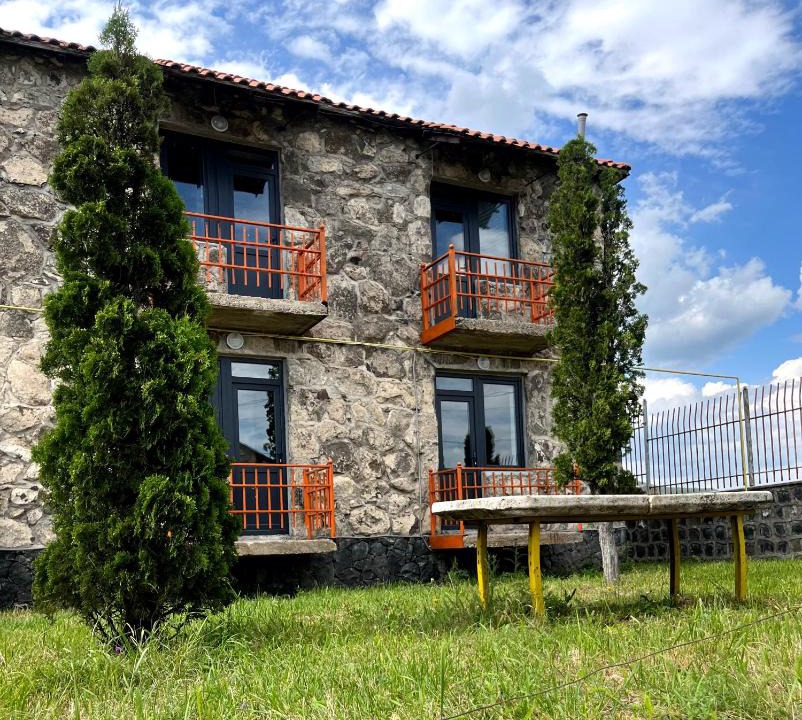 Sevan Hotel | ArtStar