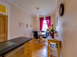 Town | Marchmont