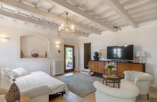 Settignano Villa | 235 m² Villa ∙ 2 bedrooms ∙ 8 guests