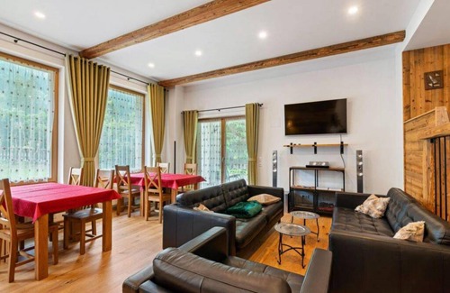 Rangersdorf House | 450 m² House ∙ 9 bedrooms ∙ 20 guests