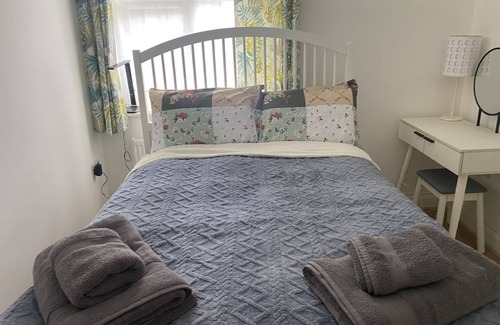 Colnbrook Apartment | 55 m² Apartment ∙ 1 bedroom ∙ 3 guests