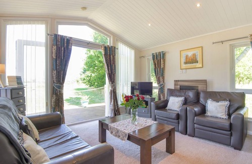 Glastonbury Cottage | Cabin ∙ 2 bedrooms ∙ 6 guests