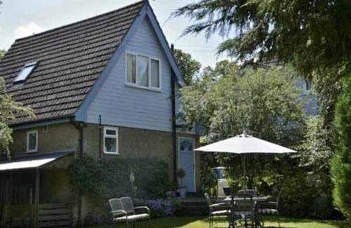 Cambridge House | Cam Cottage