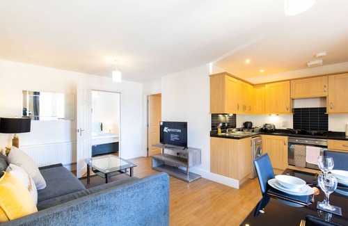 Hoddesdon Apartment | Velvet 1-bedroom apartment, Clockhouse, Hoddesdon
