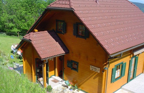 Bodensdorf House | 100 m² House ∙ 3 bedrooms ∙ 6 guests
