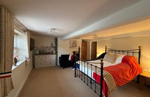 Tunstall Bed & Breakfast | Oaklea House