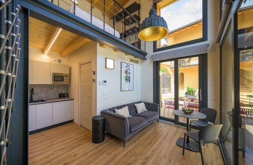 Crociale Apartment | Open space on two floors in detached cottage in ancient medieval courtyard