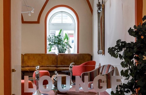 City Centre Salzburg House | Queen bed room - Special price - Hotel am Mirabellplatz