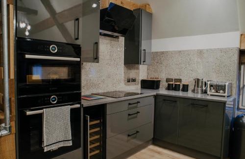 Melksham Apartment | Urban Lofts