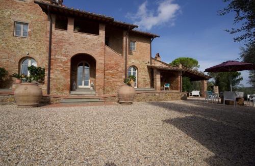 Palaia Villa | VILLA LARINO Luxury villa in Tuscany with breathtaking view