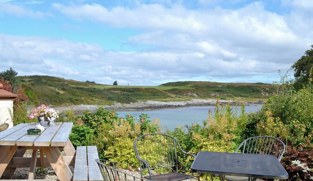 1 bedroom accommodation in Carradale East, Campbeltown