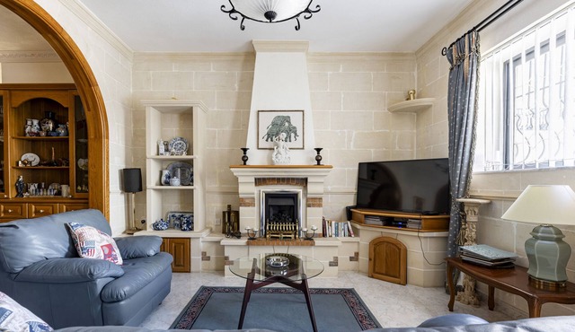 3 bedroom Apartment in Quiet Mgarr Village