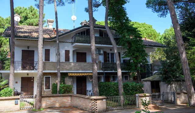 5 bedroom gorgeous home in Marina Romea
