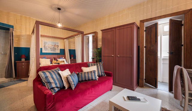 Authentic Maltese House "The House of Concetta"