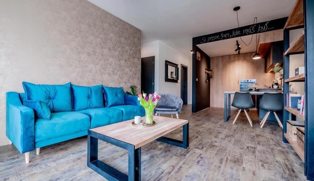 B10 Apartments