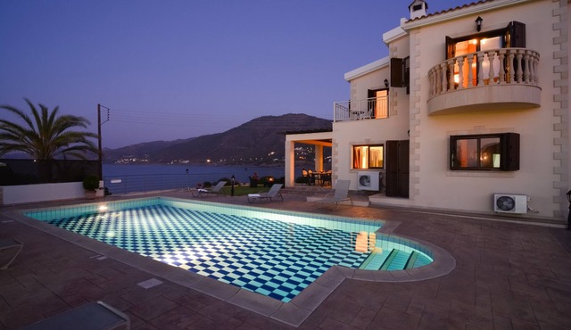 Brand New Villa with Private Pool and Panoramic Mountains and Sea Views