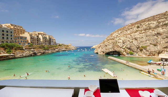 Brilliant Beachfront Apartment with Super Sunset views in Xlendi Bay, Gozo Malta