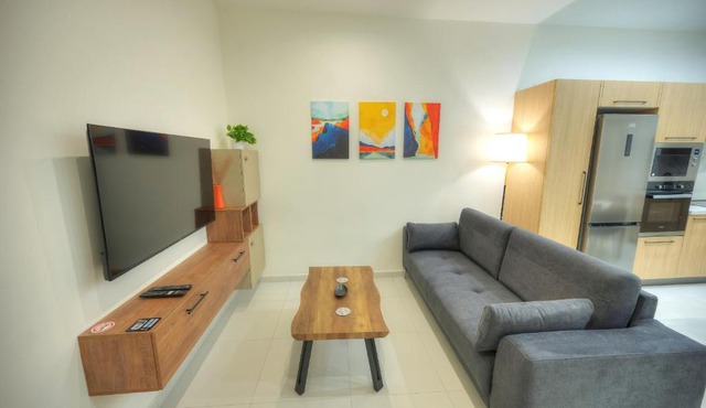 Britannia Suites, charming 2 bedroom flat JCAS2