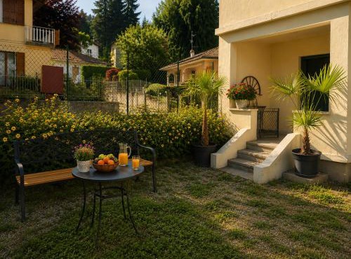 Camelia Family Apartment for 5 near Lake Como and Lugano