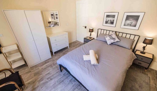 Cottonera Cara Guesthouse room name Kalkara 4