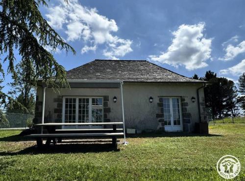Gîte de France Tennis 3 épis - Gîte de France 4 personnes MAE-4621