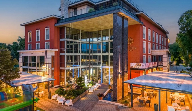 Hotel Divinus