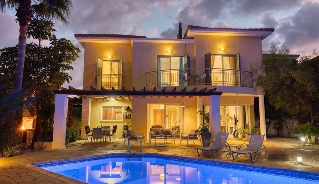 Latchi Aria: Charming Cyprus Villa, 3 Beds, Sea Views, Near beach, Wifi