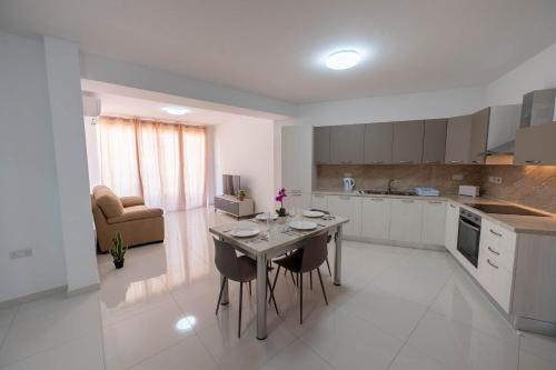 Mosta 2BDR Apartment