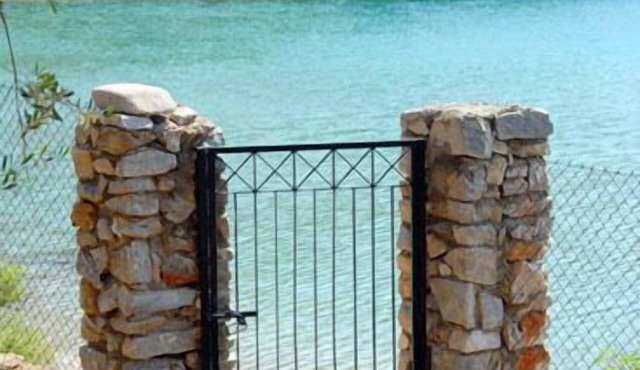 Open Your Door On The Beach! - Private Beach Home
