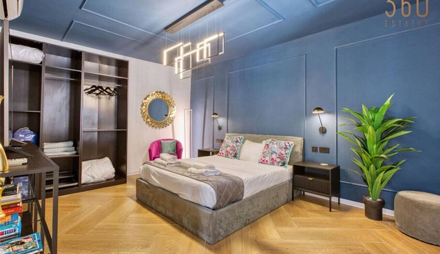 Presidential SUITE: Marina views & Roof Terrace