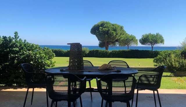 Seaside villa Hoopoe in Marathon-the garden is what separates you from the beach