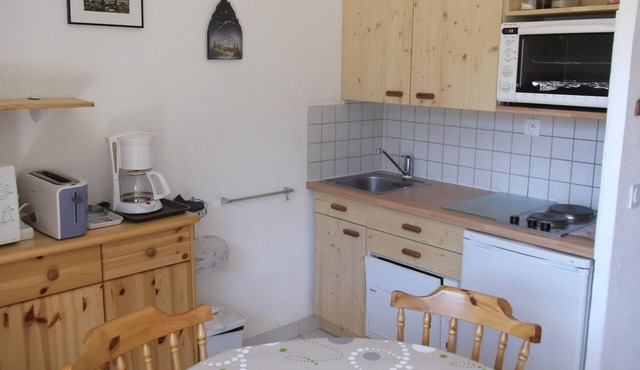 Studio4 people on ground floor facing south/west Richebourg val d'abondance