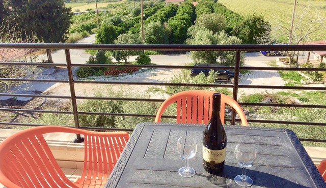 Stunning Penthouse, private roof terrace, sea views, WiFi, lift.