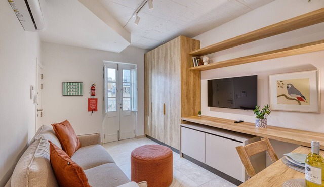 Stylish studio apartment near Valletta FCAV1-2