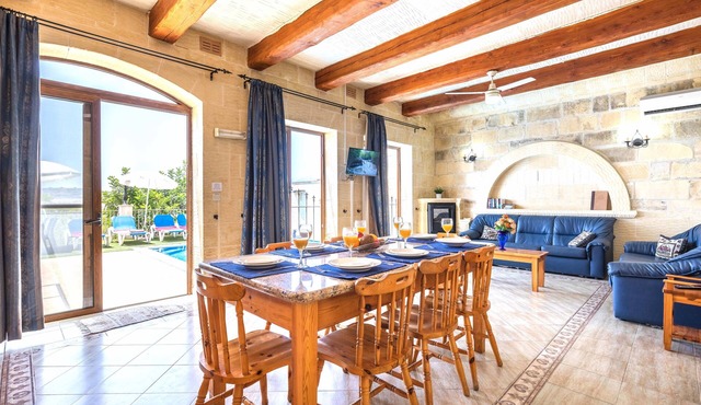 Ta Guljetta 4 Bedroom Villa With Private Pool