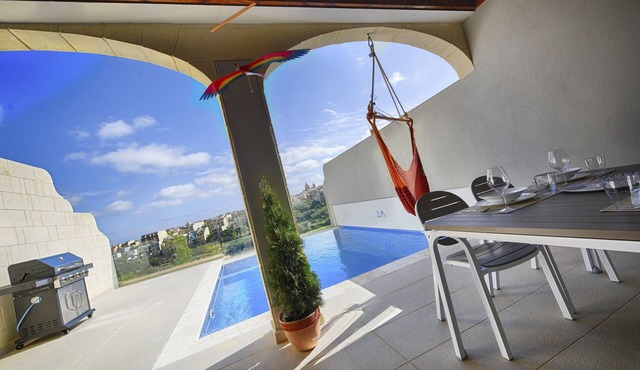 Three bedroom, luxury apartment with private pool