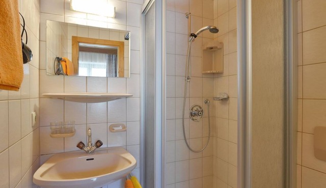 Triple Room with Shower, Toilet - Bauernhof Strasserhof