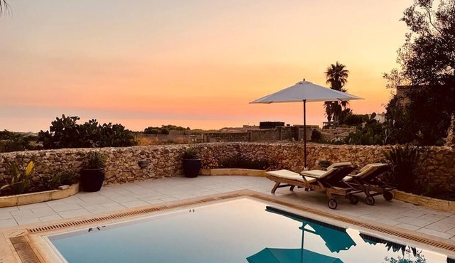 Villa/Farmhouse with Private Pool and Stunning Sea & Country Views + Sun Sets