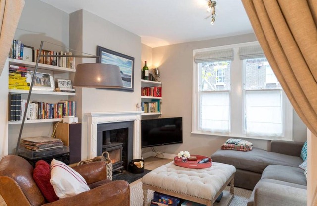 3 Bedroom Notting Hill House Sleeps 6