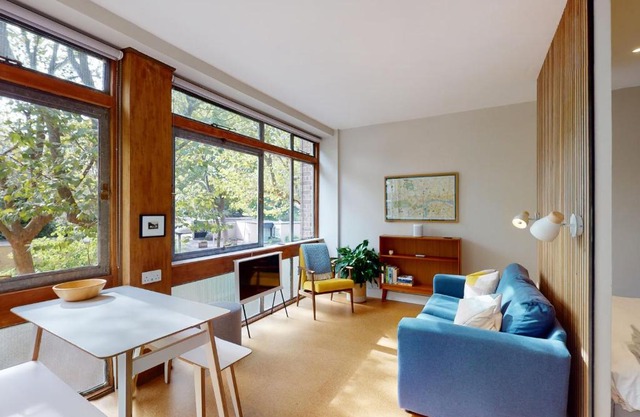 Spacious 1 bedroom apartment in Kennington