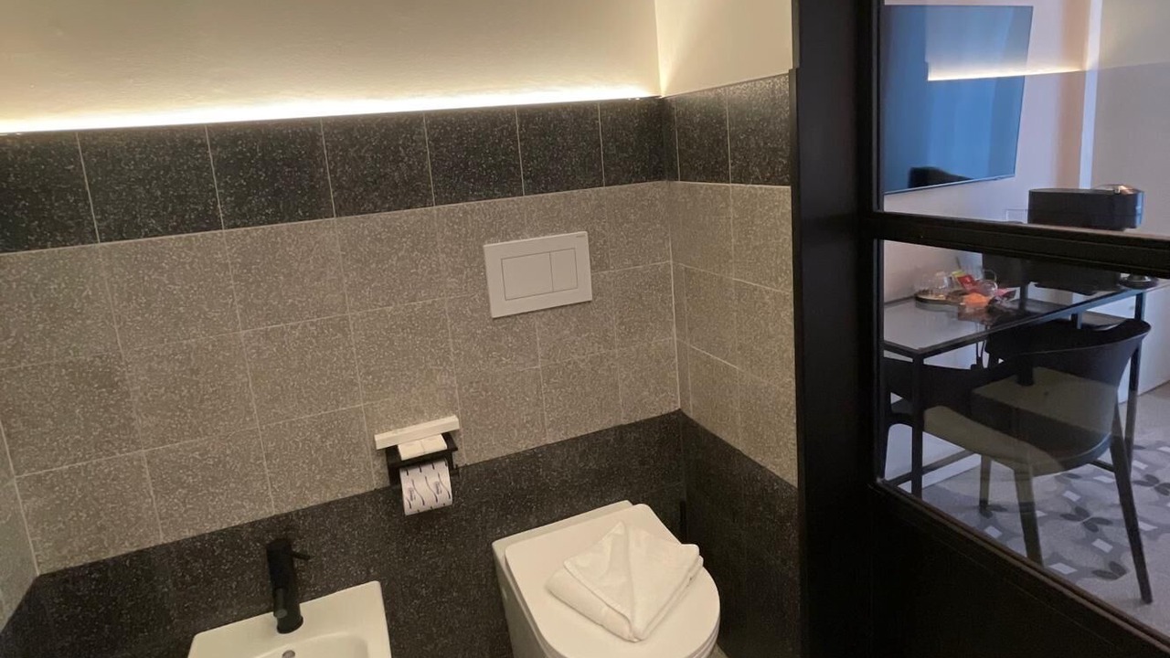 Photo of Bathroom in Central Station