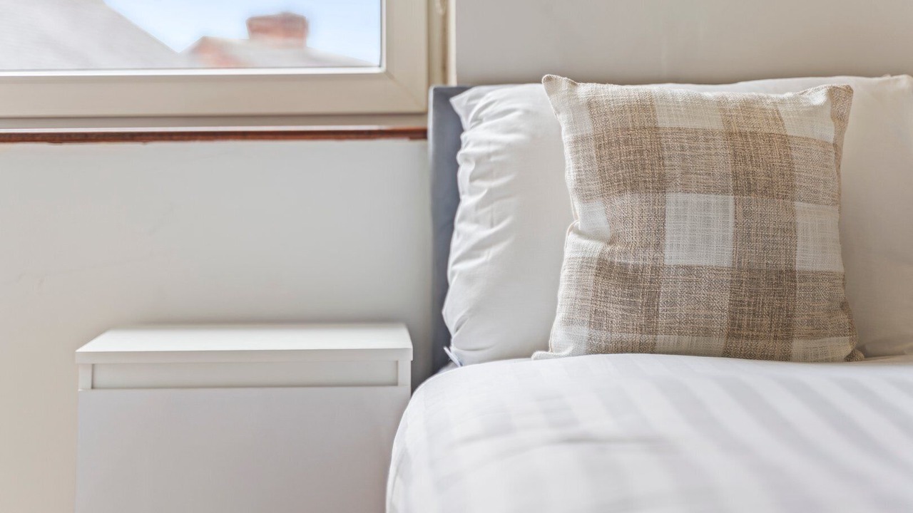 Photo of Bedroom in Nottingham