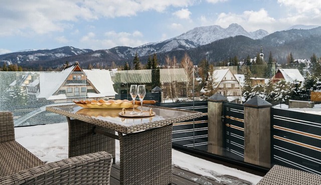 Moutain Villa by Loft Affair